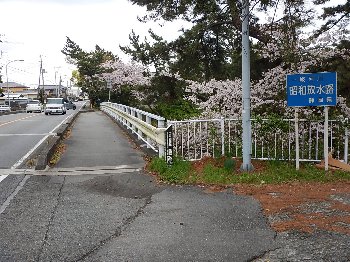 三島895