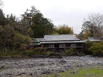 三島077